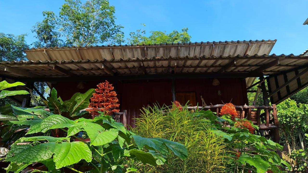 Hotel Wooden Hut Koh Kood Ko Kut Exterior foto