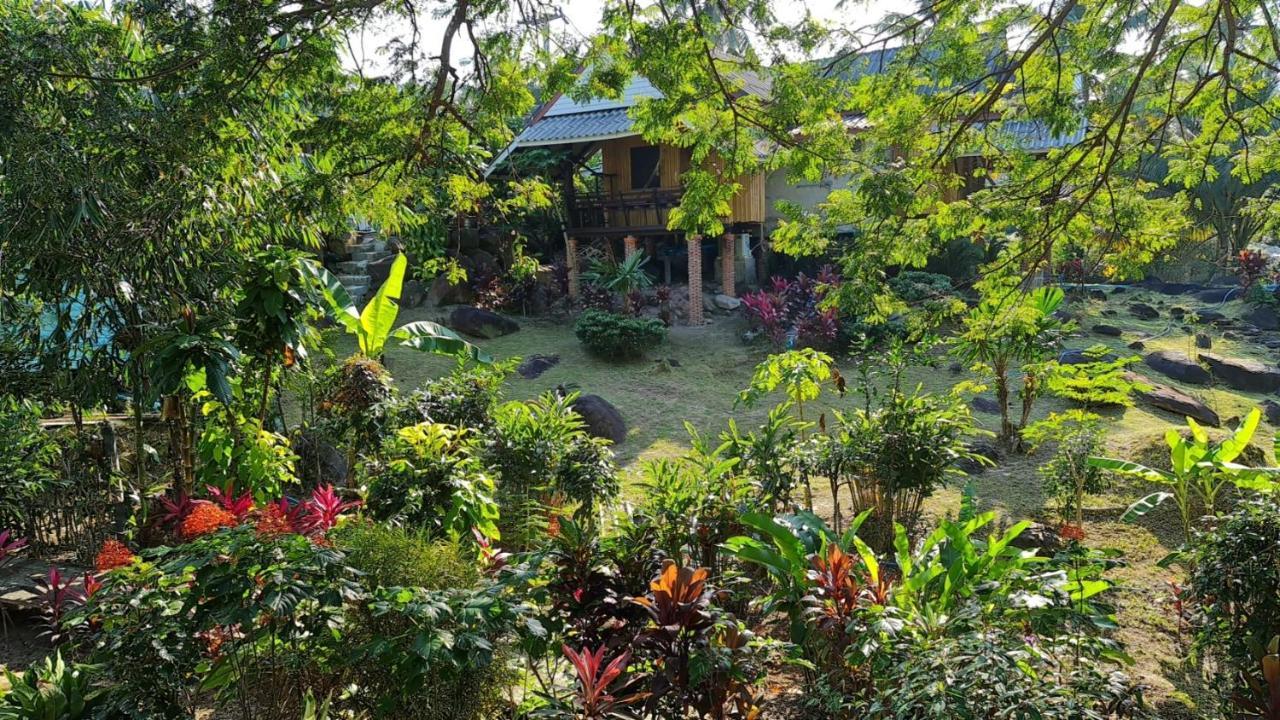 Hotel Wooden Hut Koh Kood Ko Kut Exterior foto