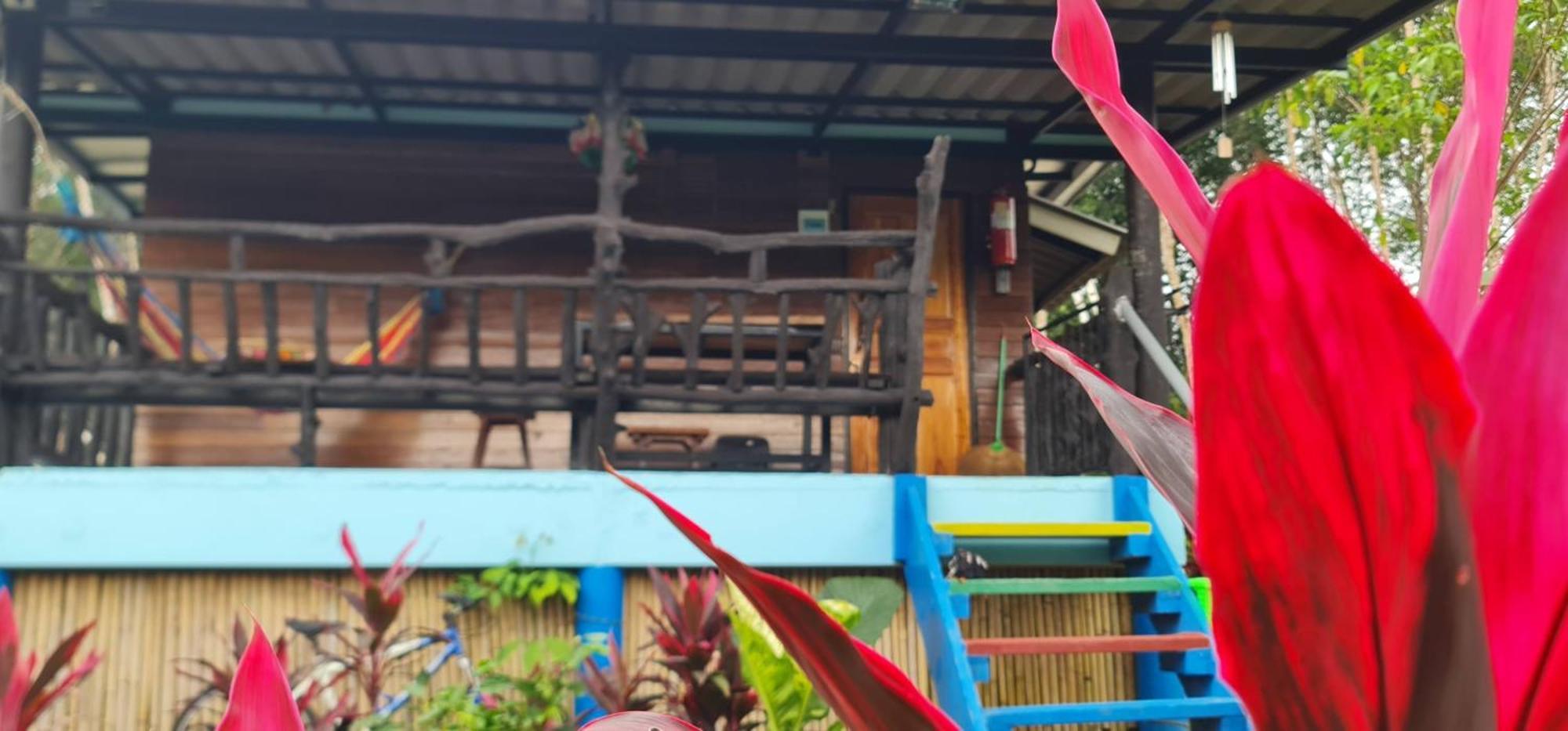 Hotel Wooden Hut Koh Kood Ko Kut Exterior foto
